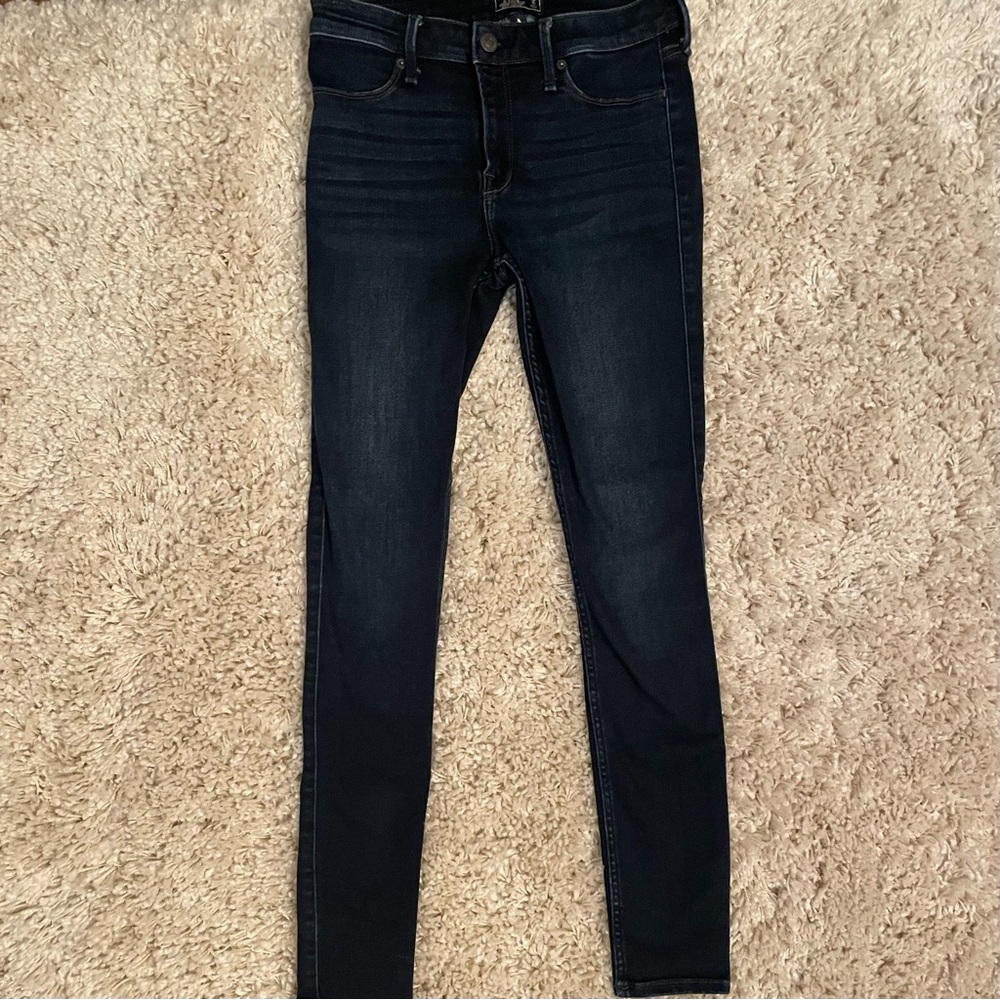 Low Rise Jean Leggings || Abercrombie & Fitch